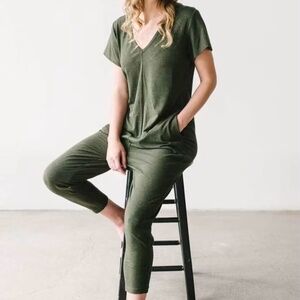 Smash and Tess The Sunday Romper Jumpsuit Size Small Green